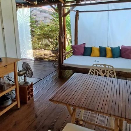 Bungalow Atypique Ti Bambou A 500M De La Plage Sainte-Anne  Εξωτερικό φωτογραφία