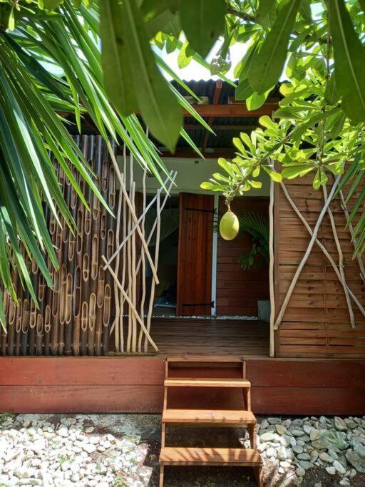 Bungalow Atypique Ti Bambou A 500M De La Plage Sainte-Anne  Εξωτερικό φωτογραφία